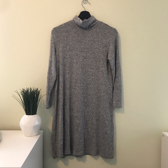 American Eagle Sweater Dress - Picture 1 of 1